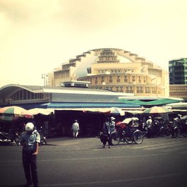 Central Market, Phnom Penh Photo #4 by librarianidol from flickr