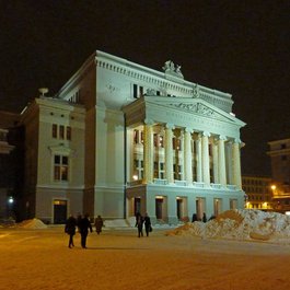 Latvian National Opera, Riga Photo #2 by Polyrus from flickr