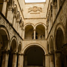 Sponza Palace, Dubrovnik Photo #4 by Son of Groucho from flickr