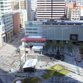 Fountain Square, Cincinnati Photo #3 by Eric O'Brien from flickr