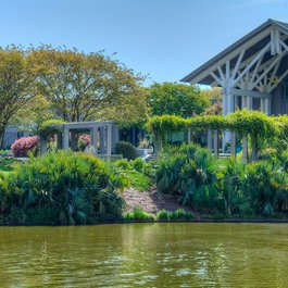Norfolk Botanical Garden, Norfolk Photo #7 by m01229 from flickr