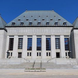 Supreme Court Of Canada, Ottawa Photo #3 by Robert Linsdell from flickr