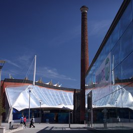 Millennium Square, Bristol Photo #5 by Charlie Marshall from flickr