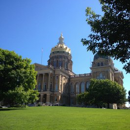 Iowa State Capitol, Des Moines Photo #5 by astanley64 from pixabay