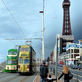 Blackpool Pleasure Beach, Blackpool Photo #1 by digihanger from pixabay