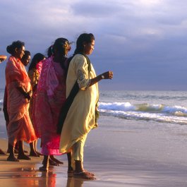 Calangute Beach, Goa Photo #3 by Alanbedding from pixabay