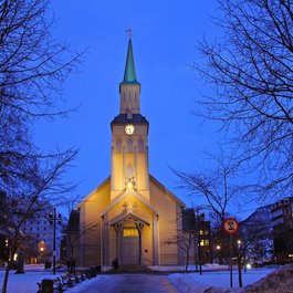 Arctic Cathedral, Tromsø Photo #3 by sharonang from pixabay