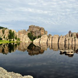 Custer State Park, Custer Photo #4 by bartjuan from pixabay