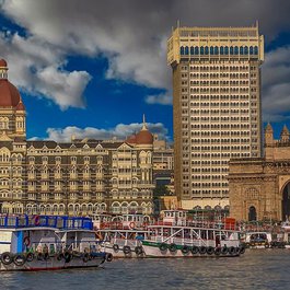 Gateway Of India Mumbai, Mumbai Photo #1 by Walkerssk from pixabay