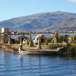 Lake Titicaca, Peru Photo #2 by PublicDomainPictures from pixabay