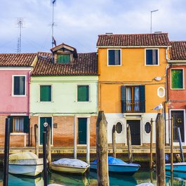 Murano, Venezia Photo #1 by Pfüderi from pixabay