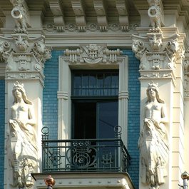 Art Nouveau Building, Riga Photo #3 by Websi from pixabay