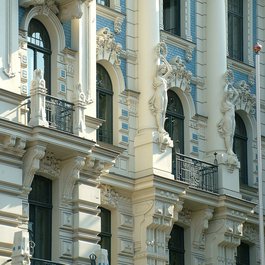 Art Nouveau Building, Riga Photo #1 by Websi from pixabay