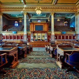 Iowa State Capitol, Des Moines Photo #2 by 12019 from pixabay