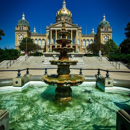 Iowa State Capitol, Des Moines Photo #6 by 12019 from pixabay