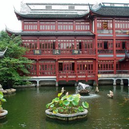 Yu Garden, Shanghai Photo #1 by DEZALB from pixabay