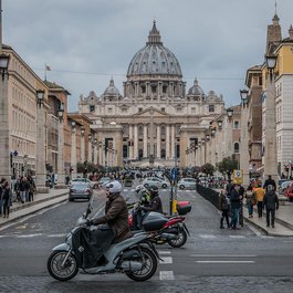 Rome, Italy Photo #3 by martieda from pixabay
