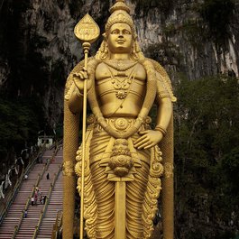 Batu Caves, Kuala Lumpur Photo #3 by TravelVikings from pixabay