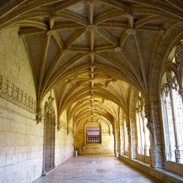 Jerónimos Monastery, Lisbon Photo #8 by LoggaWiggler from pixabay