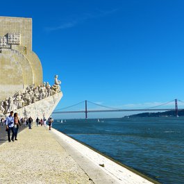 Padrão Dos Descobrimentos, Lisbon Photo #3 by LoggaWiggler from pixabay