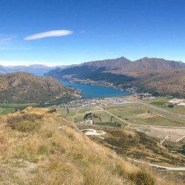 Lake Wakatipu, New Zealand Photo #4 by Successful4 from pixabay