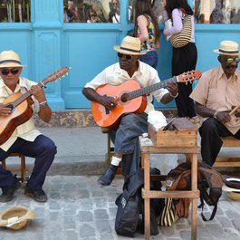 Havana, Cuba Photo #5 by hoeldino from pixabay
