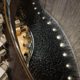 The Dubai Mall, Dubai Photo #9 by Martinschuschi from pixabay