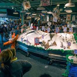 Pike Place Market, Washington DC Photo #7 by InfiniteThought from pixabay