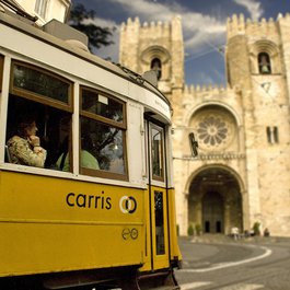 Lisbon Cathedral, Lisbon Photo #3 by DaBrick from pixabay
