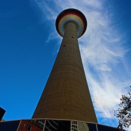 Calgary Tower, Calgary Photo #4 by erbuncaras from pixabay