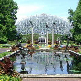 Missouri Botanical Garden, St. Louis Photo #1 by AnonymousTraveller from pixabay
