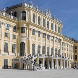 Schönbrunn Palace, Vienna Photo #1 by 4666192 from pixabay