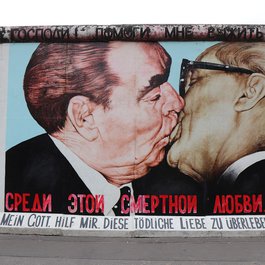 East Side Gallery, Berlin Photo #5 by betexion from pixabay
