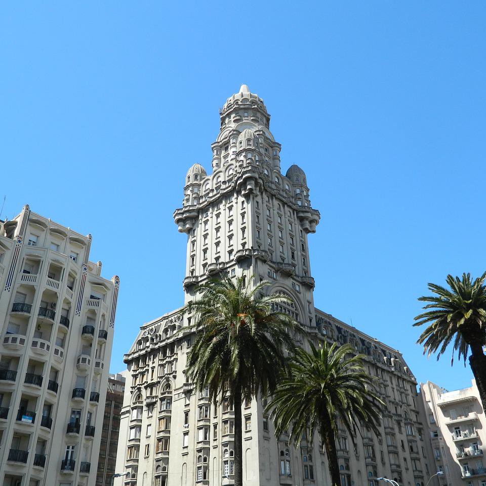 Palacio Salvo, Montevideo