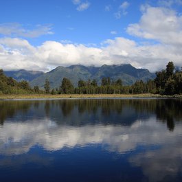 Lake Matheson, New Zealand Photo #9 by hias_schell from pixabay