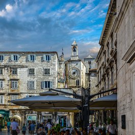 Diocletian's Palace, Split Photo #1 by user32212 from pixabay