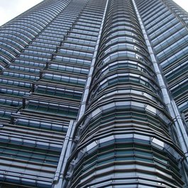 Menara Kuala Lumpur, Kuala Lumpur Photo #4 by carlosgvila from pixabay
