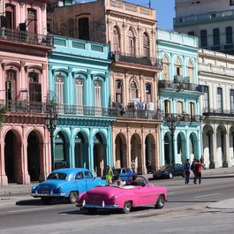 Old Havana, Havana Photo #1 by SweetMellowChill from pixabay