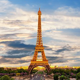 Paris, France Photo #1 by TheDigitalArtist from pixabay