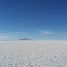 Uyuni, Bolivia Photo #6 by moonykim from pixabay