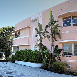 South Beach, Miami Photo #5 by Gia33141 from pixabay