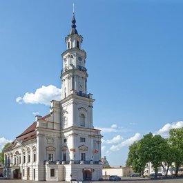 Kaunas Town Hall, Kaunas Photo #2 by Makalu from pixabay