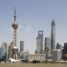 Shanghai Tower, Shanghai Photo #6 by Hobbyfoto from pixabay