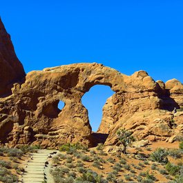 Turret Arch, Canyonlands National Park Photo #8 by MikeGoad from pixabay