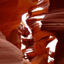 Lower Antelope Canyon, Page Photo #1 by Hans from pixabay