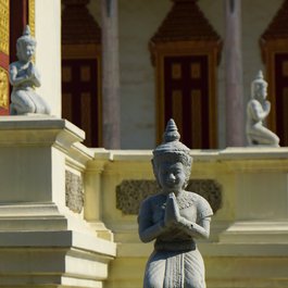 Royal Palace, Phnom Penh Photo #4 by foursummers from pixabay