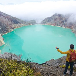 Ijen, Indonesia Photo #3 by iqbalnuril from pixabay