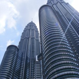 Petronas Twin Towers, Kuala Lumpur Photo #7 by siobhanhill from pixabay