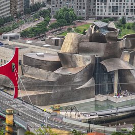 Guggenheim Museum Bilbao, Bilbao Photo #3 by ELG21 from pixabay