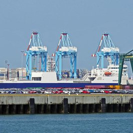 Zeebrugge, Belgium Photo #1 by hpgruesen from pixabay